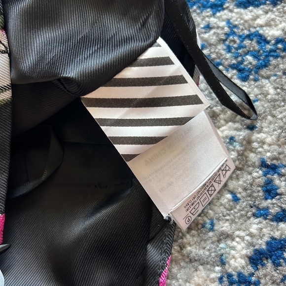 Off-White
Off White Floral Mini Skirt Multicolor
 size 36 - Picture 8 of 14